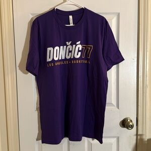 Luka Doncic Lakers Shirt size S